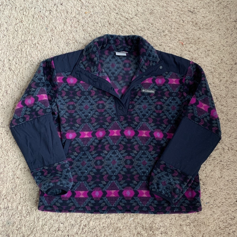 SOLD Columbia sweatshirt